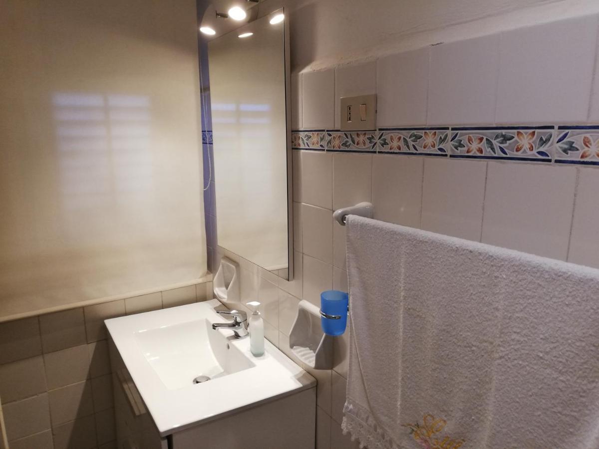 Charming Apartment In Mondello Palermo Exterior foto